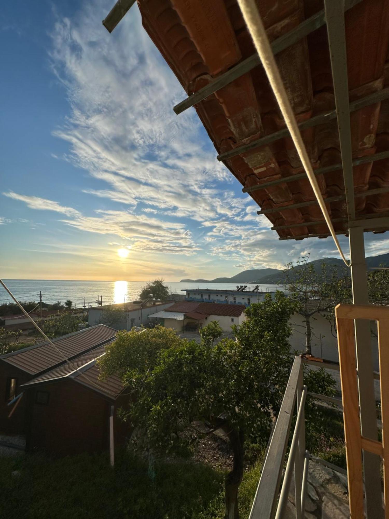 Tony Home Borş Dış mekan fotoğraf